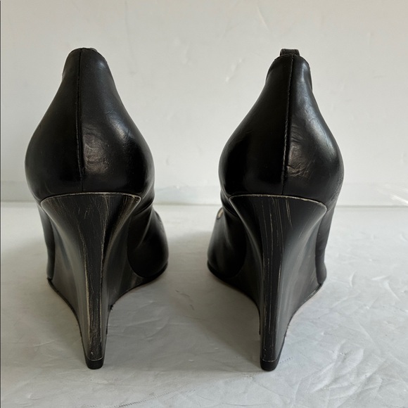 BEAUTIISOLES $395 Pointed Toe Black LEATHER Wedge Pump Women's Shoe Size 9 NWT - Picture 6 of 9